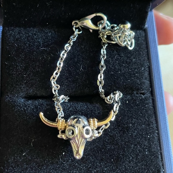 Silver and gold bull skull bracelet - Picture 3 of 5